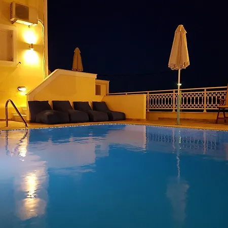 شقة فندقية سكاي أوف تهيرا